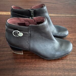 Dansko Waterproof Leather Ankle Boots Perry Chocolate Brown Sz EU 41, US 10.5-11